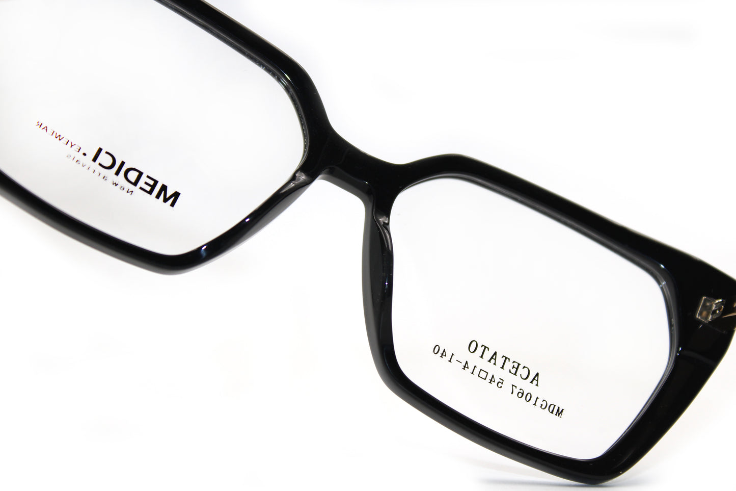 MEDICI ACETATO MDG1067